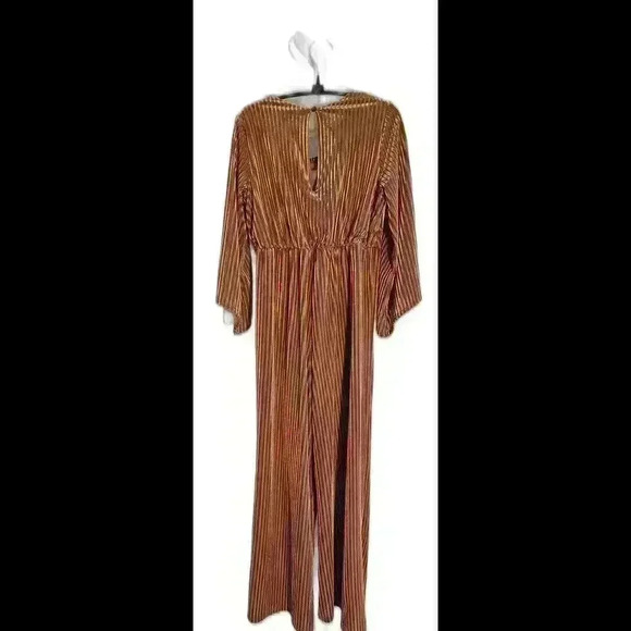 Chic Peach Striped Pleated Romper - Picture 7 of 7